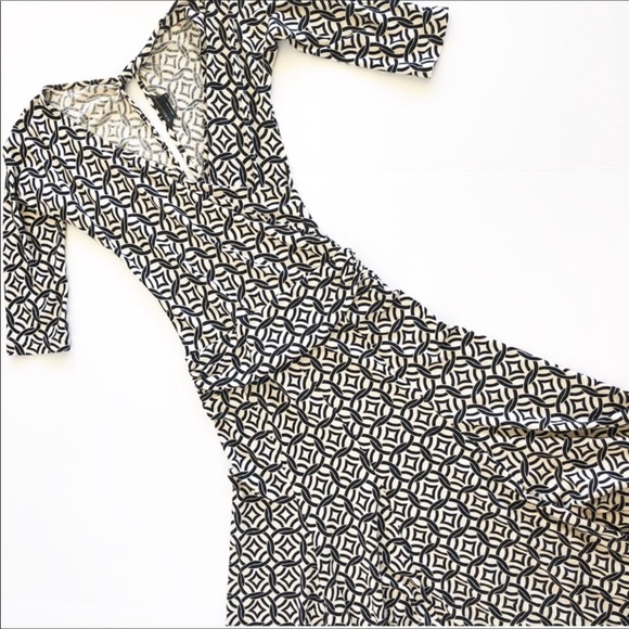 BCBG MaxAria Print Midi Open Back Dress - Picture 4 of 5